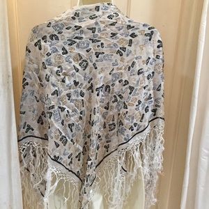 Elegant Collection silk scarf fringe made in India